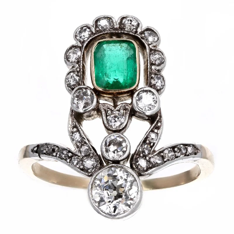 Edwardian 0.55 Carat Natural Emerald Old European Diamond Ring