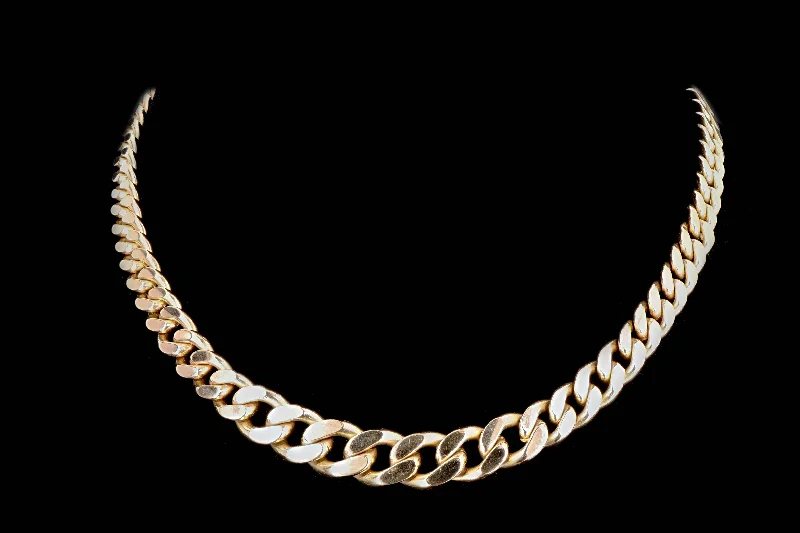 18K Yellow Gold Graduated Curb Link Chain Necklace